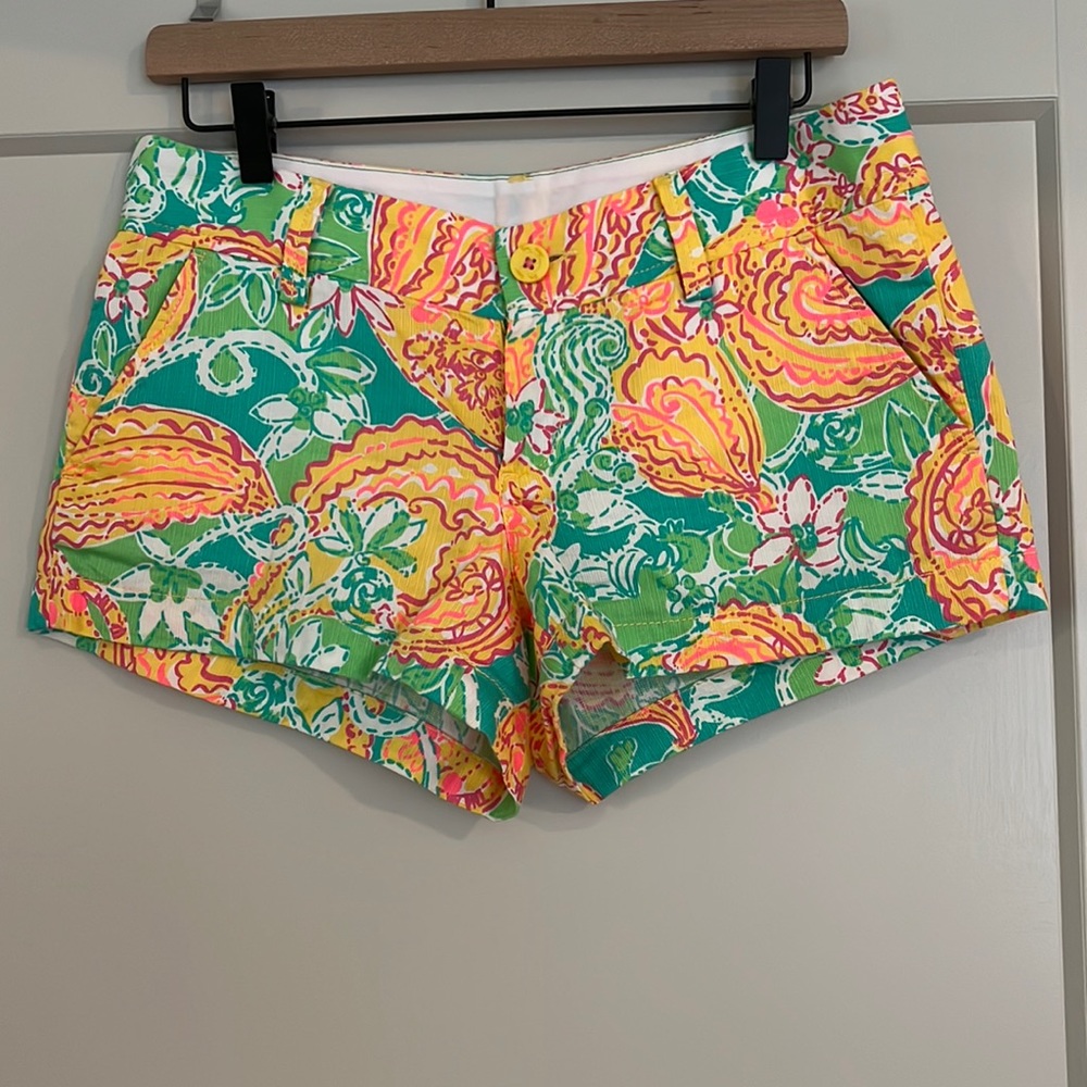Lilly Pulitzer Walsh Short 4